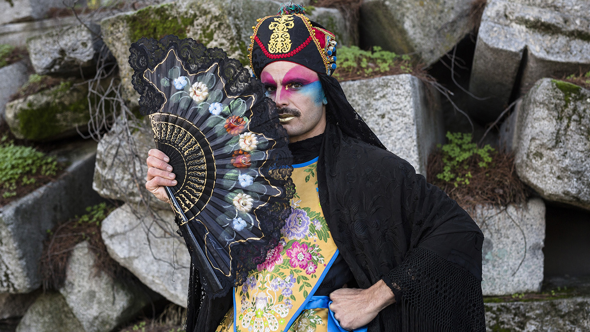 Conoce a Rodrigo Cuevas       