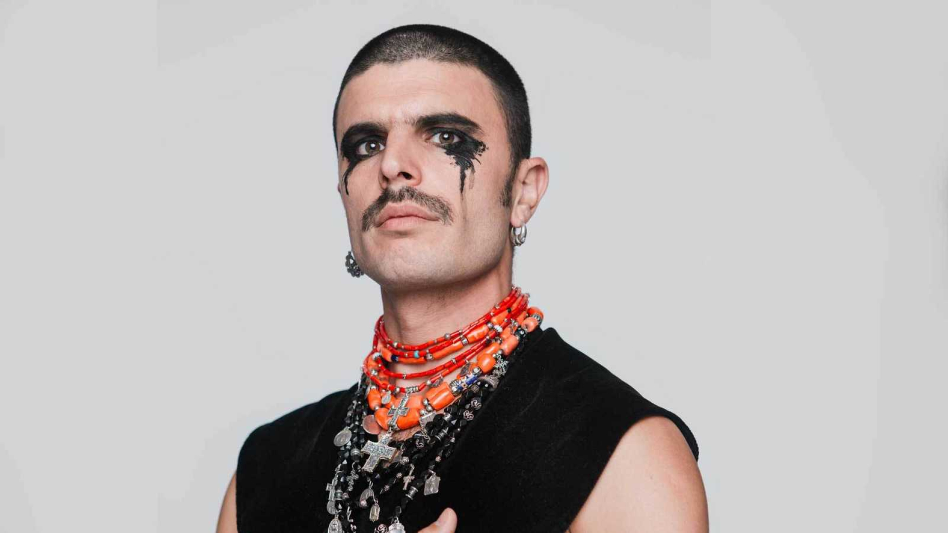 Conociendo a Rodrigo Cuevas en cinco canciones