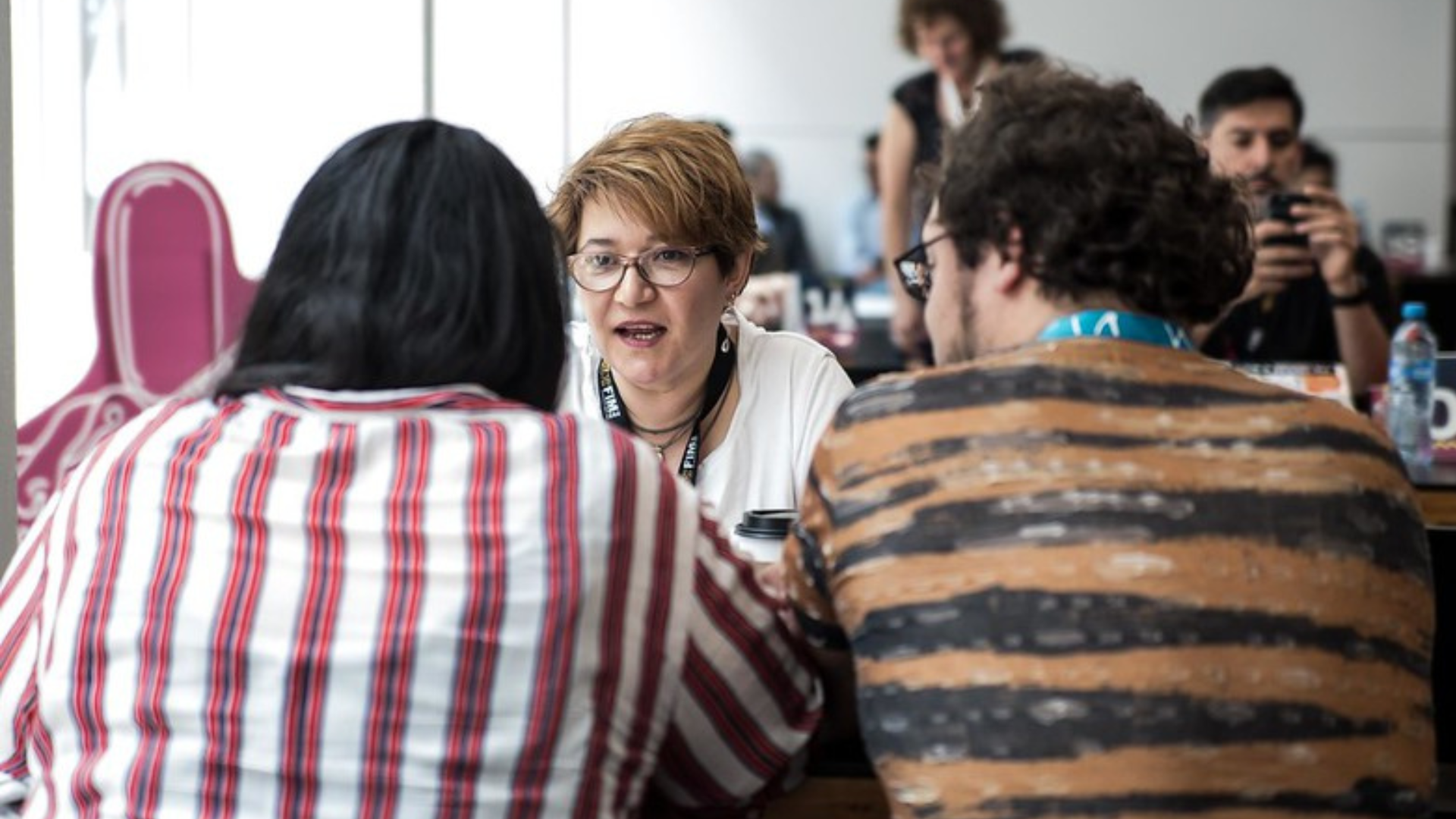 Navegando en el mundo de los mercados musicales 